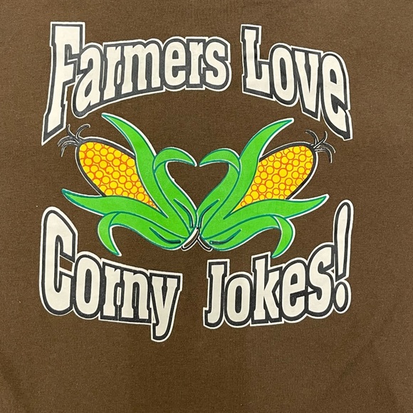 Corny Farmer FFA T-Shirt size medium Unisex - Picture 2 of 5